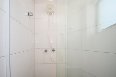 banheiro de apartamento à venda com 2 quartos, 31m² em Pinheiros, São Paulo