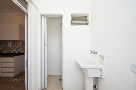 Apartamento à venda com 31m², 2 quartos e 1 vaga Apartamento à venda com 31m², 2 quartos e 1 vagalavanderia