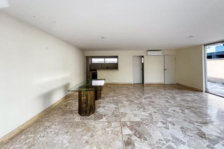 Apartamento à venda com 31m², 2 quartos e 1 vaga Apartamento à venda com 31m², 2 quartos e 1 vagasalao de festa