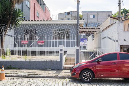 Casa para alugar com 150m², 3 quartos e 4 vagasFachada