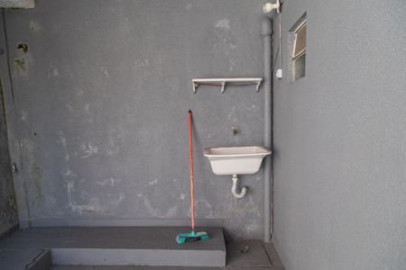 Casa para alugar com 150m², 3 quartos e 4 vagasCasa 1 - Área de Serviço