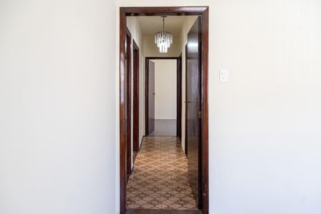 Casa para alugar com 150m², 3 quartos e 4 vagasCasa 1 - Corredor