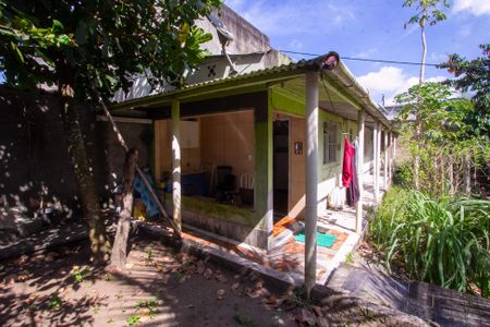 Casa para alugar com 50m², 1 quarto e 1 vaga Casa para alugar com 50m², 1 quarto e 1 vagaQuintal