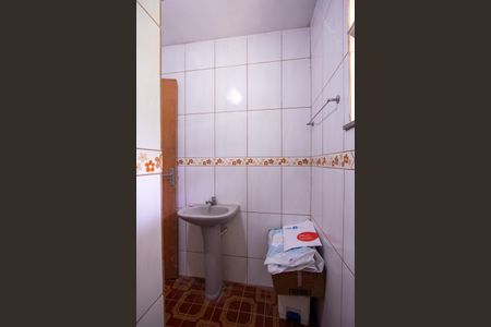 Casa para alugar com 50m², 1 quarto e 1 vaga Casa para alugar com 50m², 1 quarto e 1 vagaBanheiro Social
