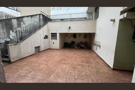 Casa à venda com 234m², 3 quartos e 6 vagas
