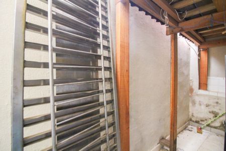 Casa à venda com 300m², 6 quartos e sem vaga Casa à venda com 300m², 6 quartos e sem vagaCasa 2 - Área de Serviço
