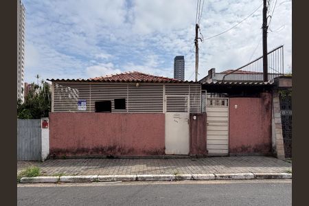 Fachada de casa à venda com 6 quartos, 300m² em Vila Prudente, São Paulo