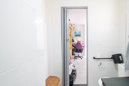 Casa à venda com 300m², 6 quartos e sem vaga Casa à venda com 300m², 6 quartos e sem vagaCasa 1 - Quarto 1 - Suite - Banheiro 1