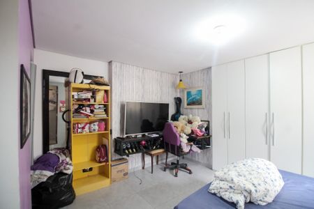 Casa à venda com 300m², 6 quartos e sem vaga Casa à venda com 300m², 6 quartos e sem vagaCasa 1 - Quarto 1 - Suite