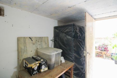 Casa à venda com 300m², 6 quartos e sem vaga Casa à venda com 300m², 6 quartos e sem vagaAnexo