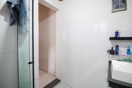 Casa à venda com 300m², 6 quartos e sem vaga Casa à venda com 300m², 6 quartos e sem vagaCasa 1 - Banheiro 2