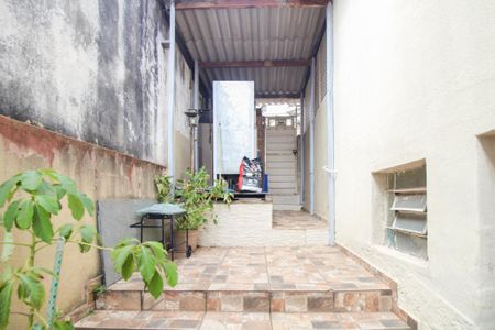 Quintal de casa à venda com 6 quartos, 300m² em Vila Prudente, São Paulo