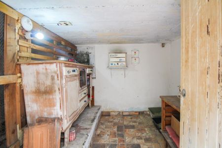 Casa à venda com 300m², 6 quartos e sem vaga Casa à venda com 300m², 6 quartos e sem vagaAnexo