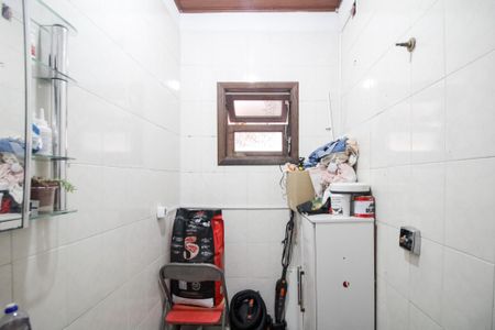 Casa à venda com 300m², 6 quartos e sem vaga Casa à venda com 300m², 6 quartos e sem vagaCasa 1 - Banheiro 3
