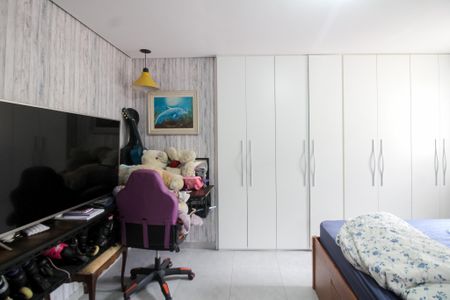 Casa à venda com 300m², 6 quartos e sem vaga Casa à venda com 300m², 6 quartos e sem vagaCasa 1 - Quarto 1 - Suite