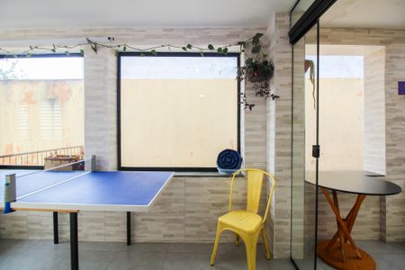 Casa à venda com 300m², 6 quartos e sem vaga Casa à venda com 300m², 6 quartos e sem vagaQuintal