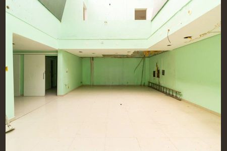 Casa para alugar com 15 quartos, 652m² em Paraíso, São Paulo