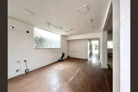 Casa para alugar com 6 quartos, 400m² em Indianópolis, São Paulo