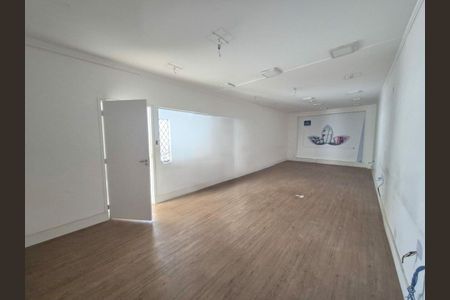 Casa para alugar com 6 quartos, 400m² em Indianópolis, São Paulo