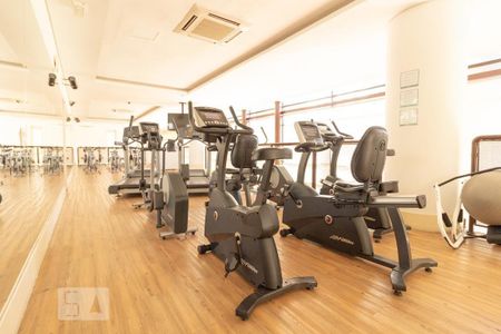 Apartamento à venda com 210m², 3 quartos e 4 vagasAcademia