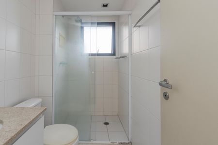 Apartamento à venda com 210m², 3 quartos e 4 vagasBanheiro 2 da Suíte 1