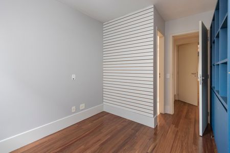 Apartamento à venda com 210m², 3 quartos e 4 vagasSuíte 3