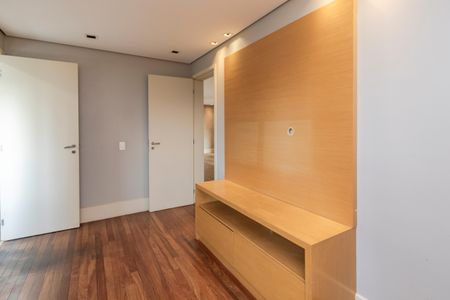 Apartamento à venda com 210m², 3 quartos e 4 vagasEscritório