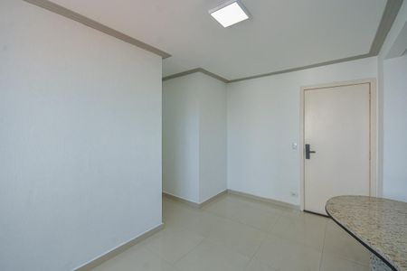 Sala de apartamento para alugar com 2 quartos, 45m² em Socorro, São Paulo