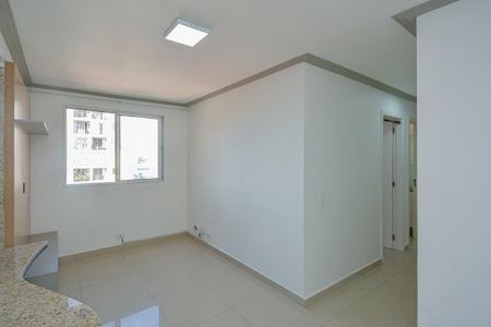 Sala de apartamento para alugar com 2 quartos, 45m² em Socorro, São Paulo