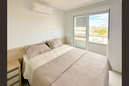 Apartamento para alugar com 65m², 2 quartos e 1 vagaSuíte 