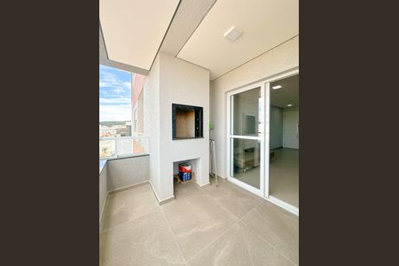 Apartamento para alugar com 65m², 2 quartos e 1 vagaVaranda da Sala