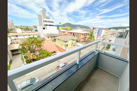 Apartamento para alugar com 65m², 2 quartos e 1 vagaVaranda da Sala