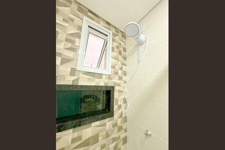 Apartamento para alugar com 65m², 2 quartos e 1 vagaBanheiro da Suíte