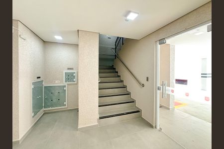 Apartamento para alugar com 65m², 2 quartos e 1 vagaHall de entrada