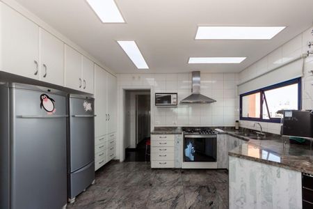 Apartamento para alugar com 289m², 4 quartos e 4 vagas