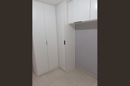 Apartamento para alugar com 45m², 2 quartos e 1 vagaQuarto