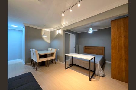 Apartamento para alugar com 36m², 1 quarto e 1 vagaSala