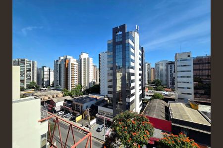 Apartamento para alugar com 36m², 1 quarto e 1 vagaVista