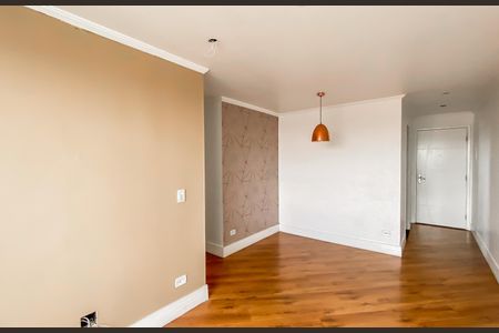 Sala de apartamento para alugar com 3 quartos, 64m² em Parque Boturussu, São Paulo