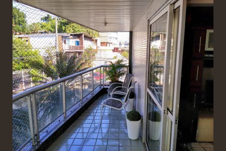 Apartamento à venda com 4 quartos, 231m² em Jardim Guanabara, Rio de Janeiro