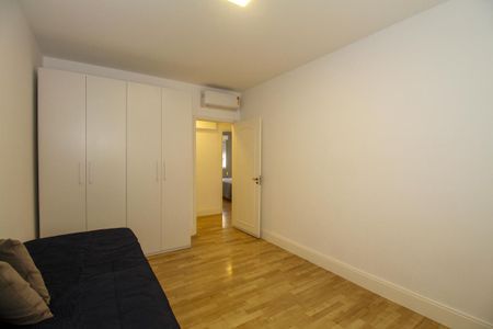 Apartamento à venda com 158m², 3 quartos e 1 vagaQuarto 1