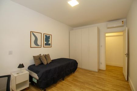 Apartamento à venda com 158m², 3 quartos e 1 vagaQuarto 1