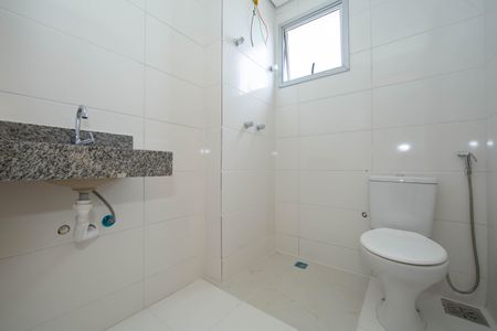 Apartamento à venda com 72m², 3 quartos e 2 vagasBANHEIRO2