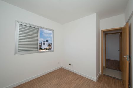 Apartamento à venda com 72m², 3 quartos e 2 vagasQUARTO3