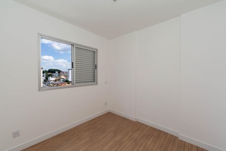 Apartamento à venda com 72m², 3 quartos e 2 vagasQUARTO2