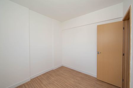 Apartamento à venda com 72m², 3 quartos e 2 vagasQUARTO2