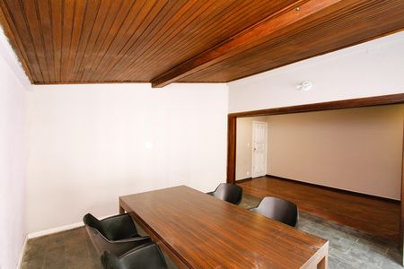 Apartamento para alugar com 4 quartos, 135m² em Santo Antônio, Belo Horizonte
