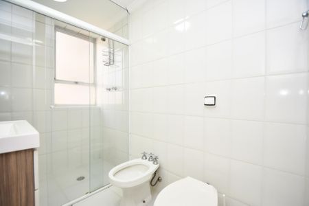Apartamento para alugar com 127m², 3 quartos e 1 vaga Apartamento para alugar com 127m², 3 quartos e 1 vagabanheiro 2 corredor