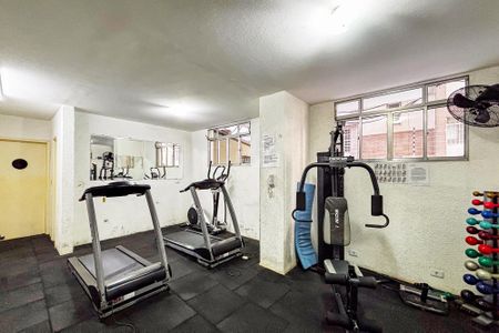 Apartamento para alugar com 127m², 3 quartos e 1 vaga Apartamento para alugar com 127m², 3 quartos e 1 vagaacademia
