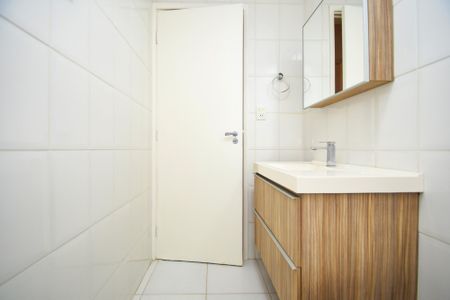 Apartamento para alugar com 127m², 3 quartos e 1 vaga Apartamento para alugar com 127m², 3 quartos e 1 vagabanheiro corredor